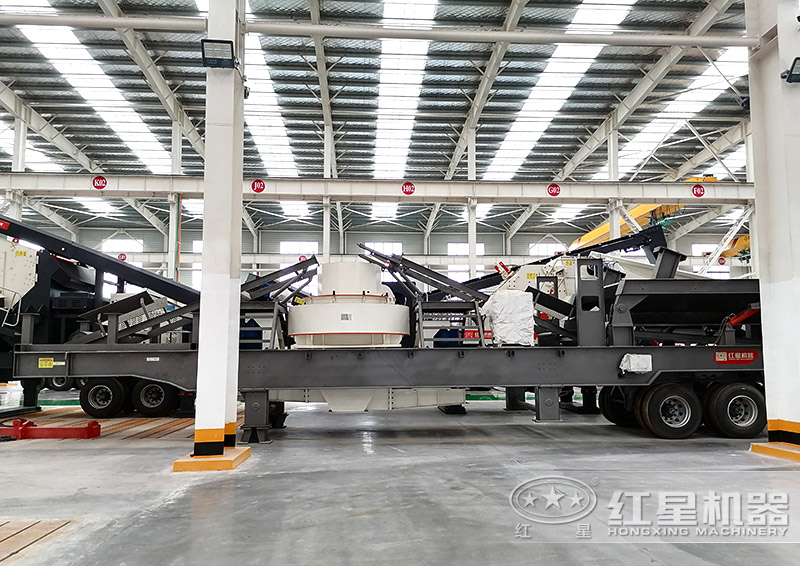 車載移動(dòng)制砂機(jī)，需要搭配半掛車頭